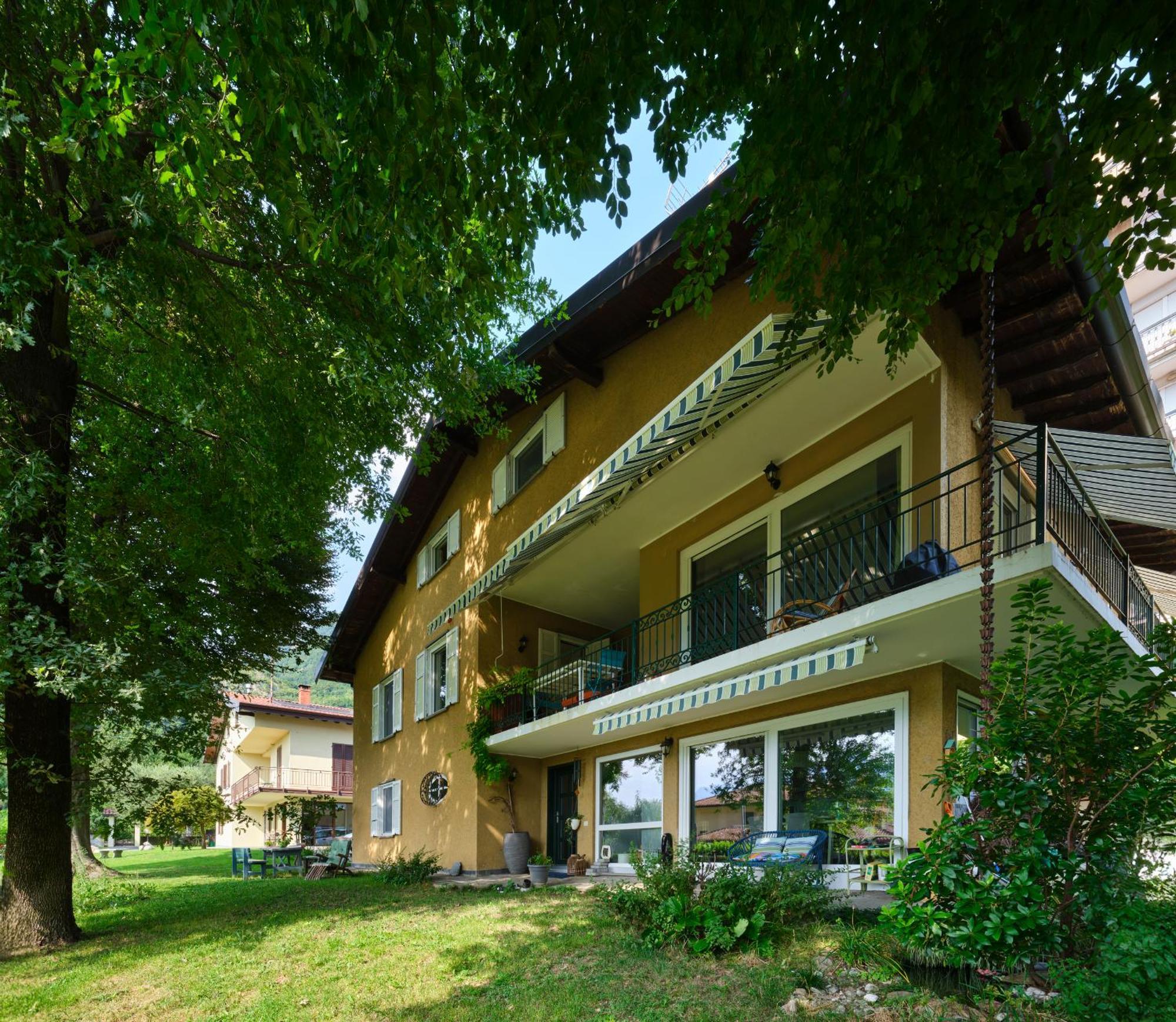 Casa Mileti Bed & Breakfast Vercurago Exterior photo